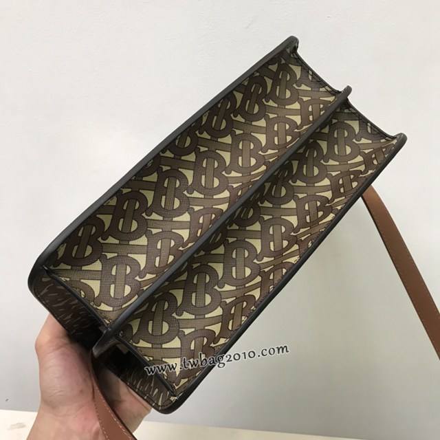 Burberry專門店新款中號TB專屬標識鎖扣包 巴寶莉單肩背斜背女士小挎包 yxb1082
